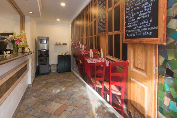 Cafe