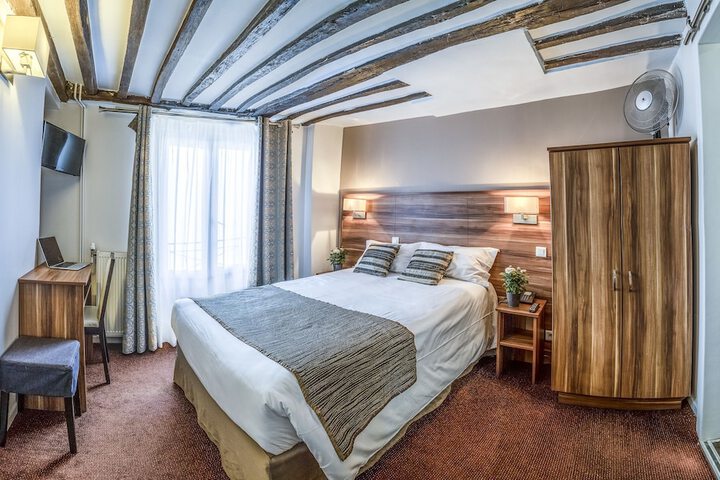 Room 10 of 41