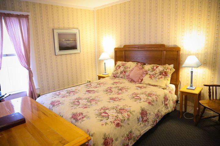 Room 78 of 165