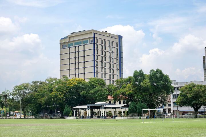 Hotel 89 of 101