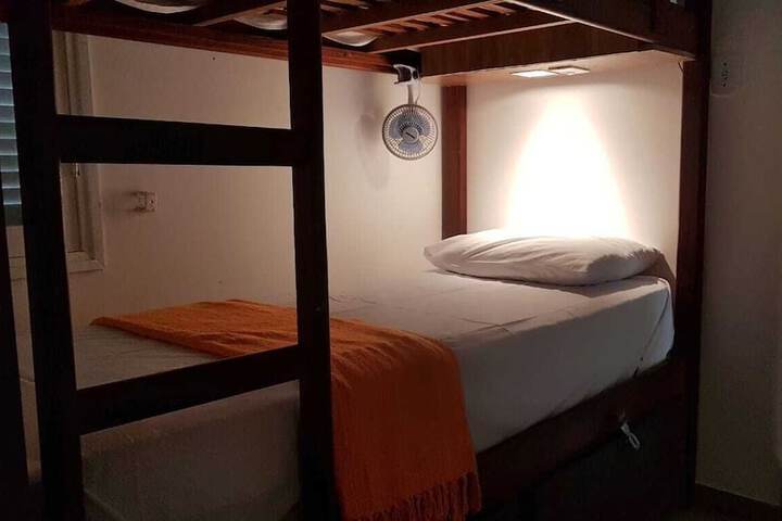 Room 10 of 20