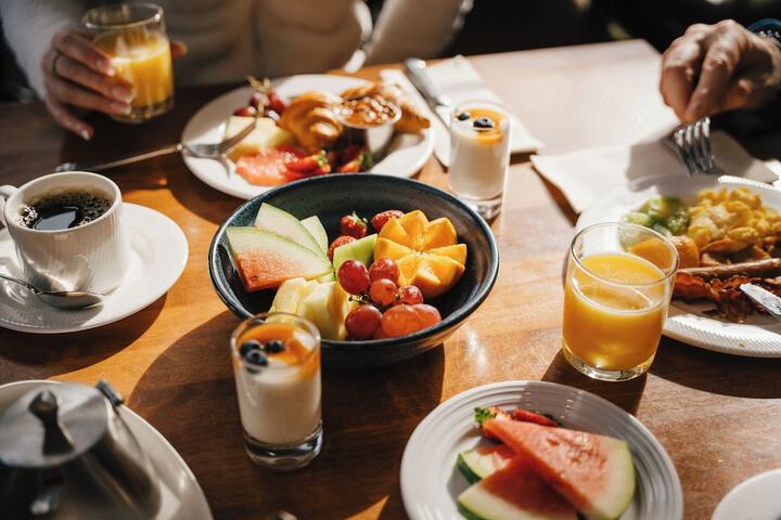 Breakfast/Coffee Service 97 of 152