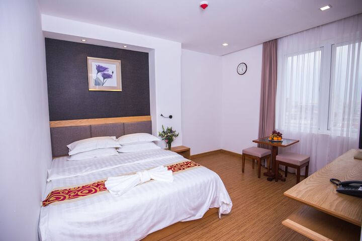 Room 7 of 96