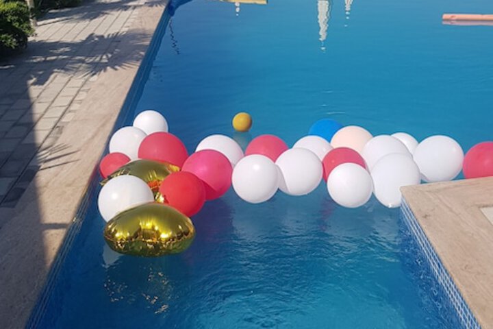 Pool 20 of 55