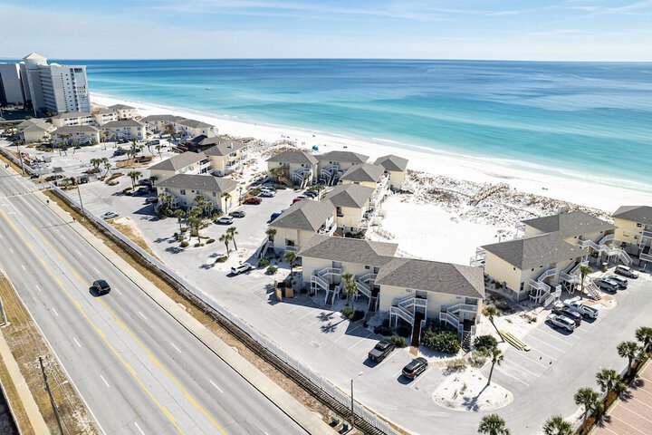 Beach 43 of 77