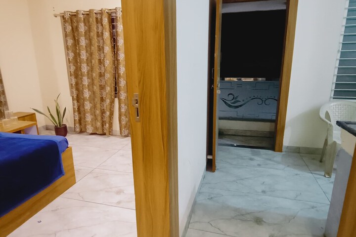 Room 41 of 62