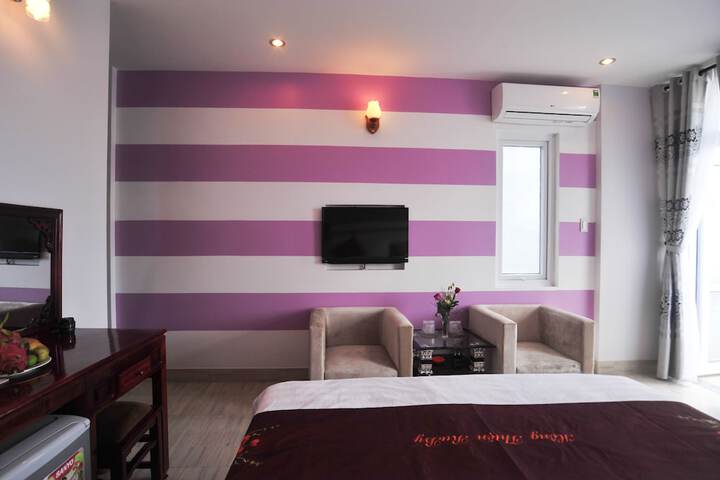 Room 30 of 51