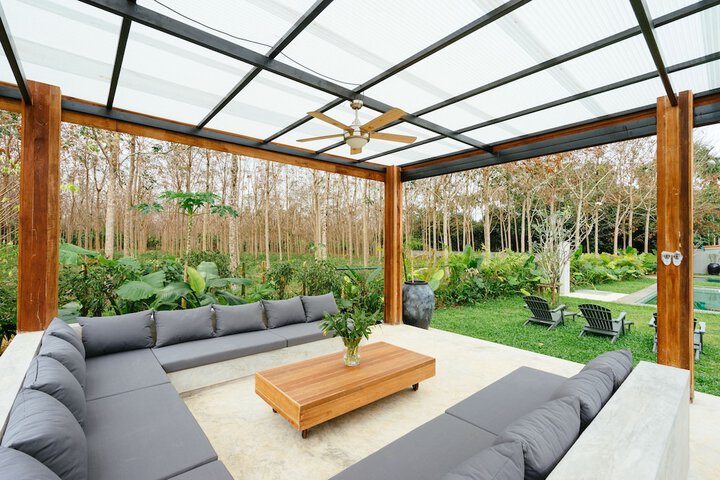 Terrace/Patio 100 of 102