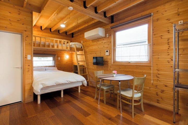 Room 16 of 29