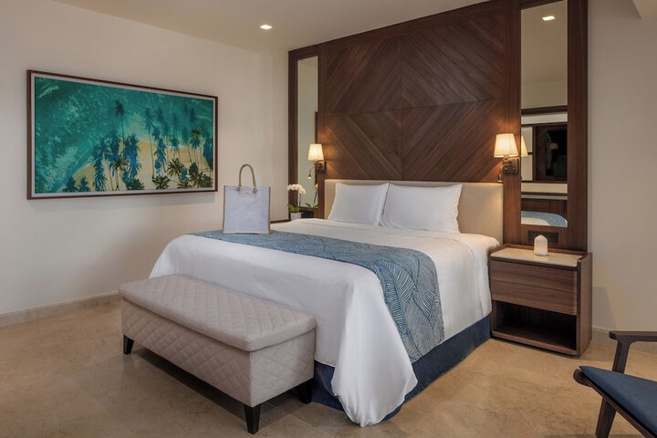 Room 26 of 105