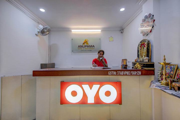 SPOT ON 14323 ANUPAMA HOTEL