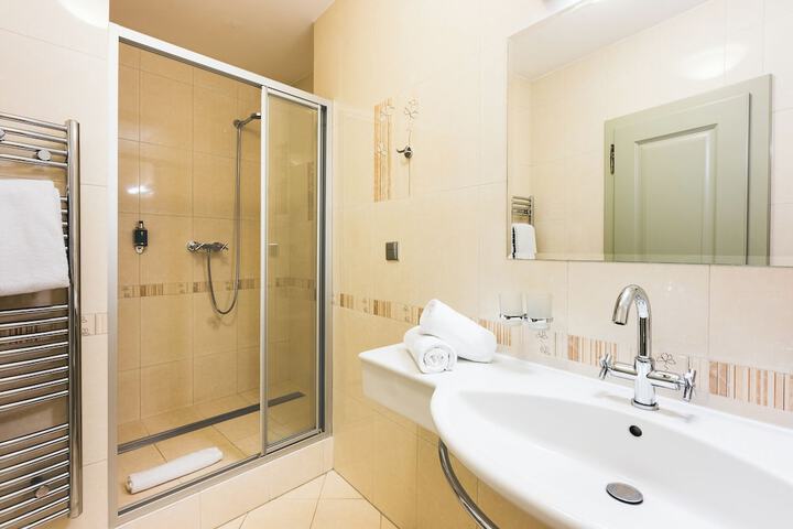 Clean Restrooms