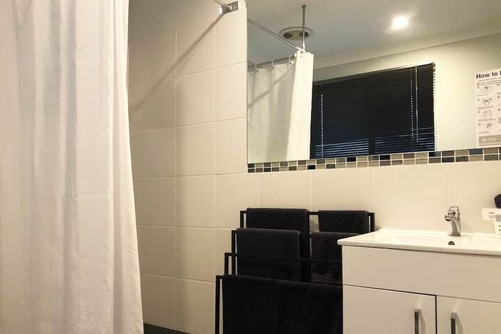 Room 18 of 36