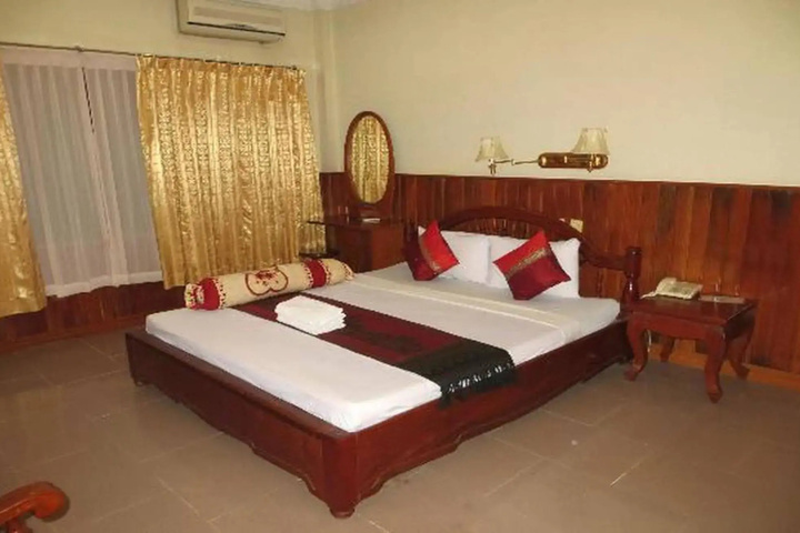 Room 3 of 23