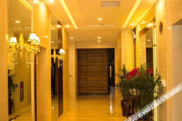 Hotel Interior 6 of 16
