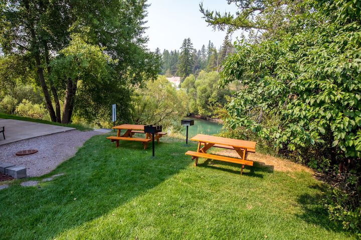 Property Grounds 103 of 120