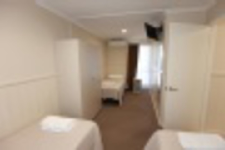 Room 268 of 324