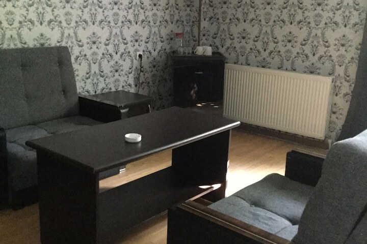 Room 28 of 53