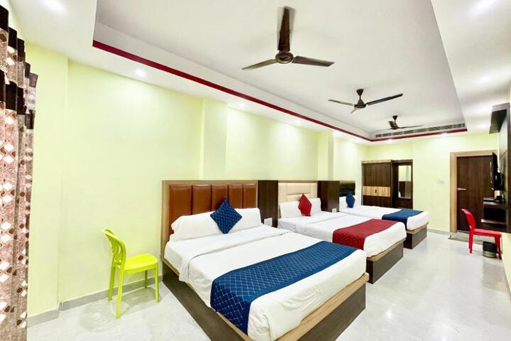 HOTEL NEW LAXMI VILLAS - BEST HOTEL IN VARANASI