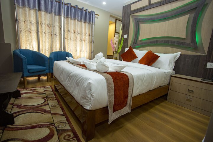 Room 26 of 84