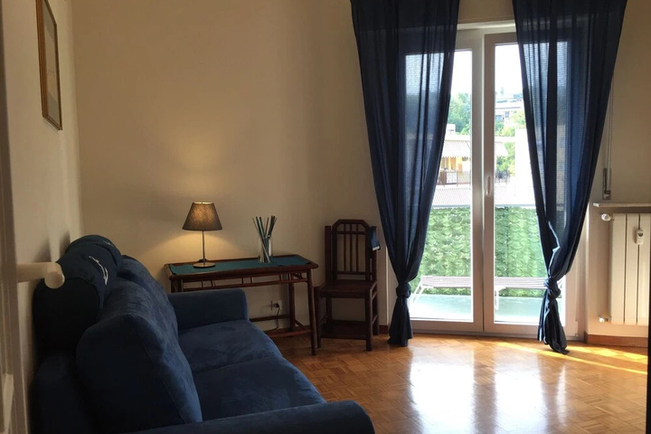 Room 3 of 16