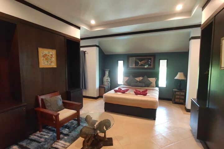 Room 75 of 97