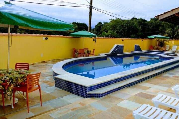 Hotel Pool