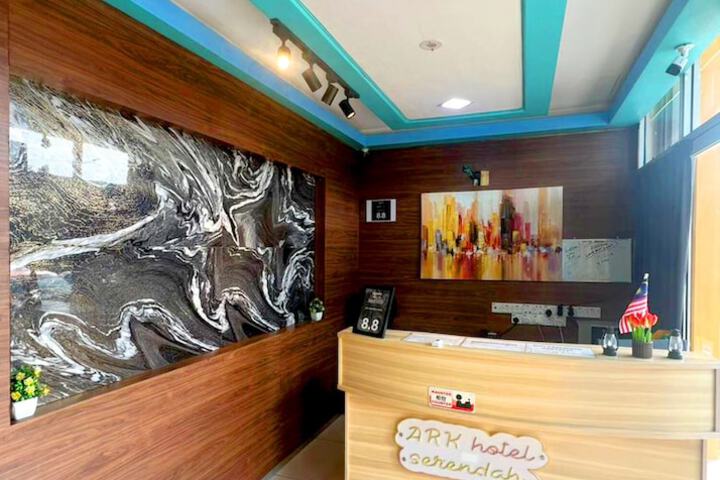 ARK HOTEL SERENDAH
