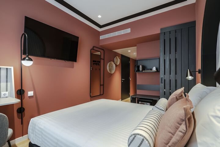 Room 16 of 67