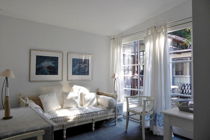 Room 15 of 52