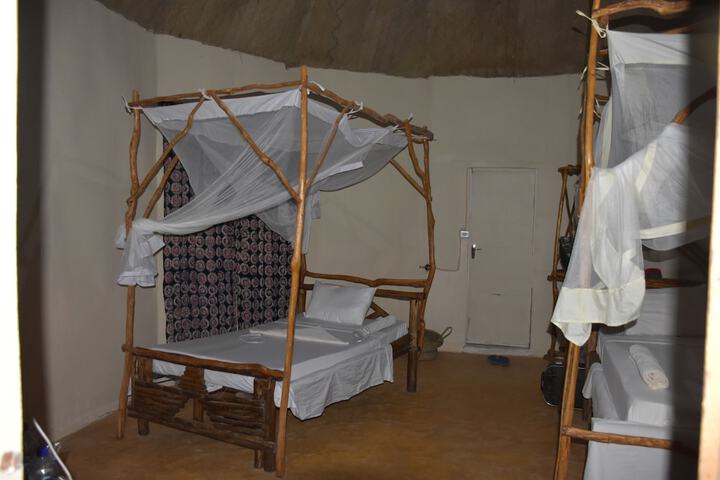 Room 44 of 48