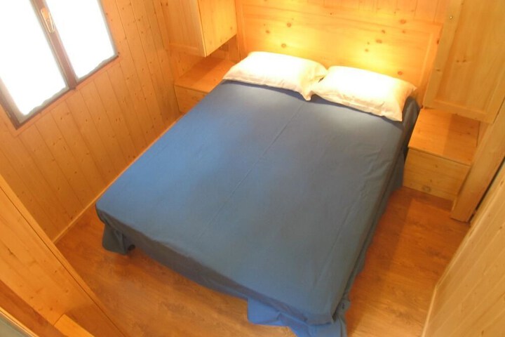 Room 3 of 14