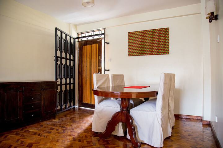 Room 14 of 65