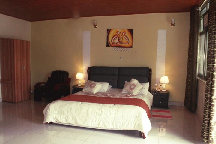 Room 18 of 44