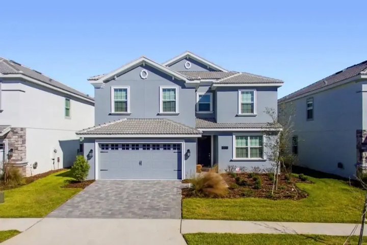 Gorgeous Home in Champions Gate CG8913
