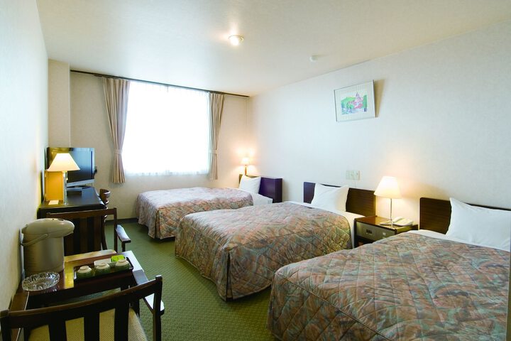 Room 15 of 35