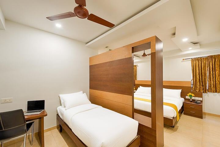 Room 14 of 20