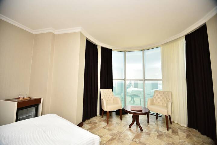 Room 5 of 35