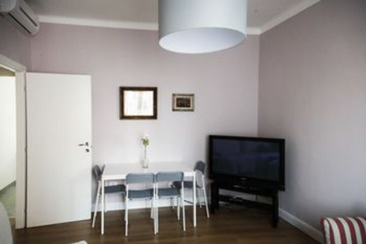 Room 18 of 29