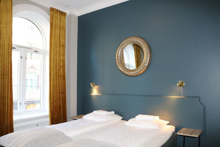 Room 17 of 60
