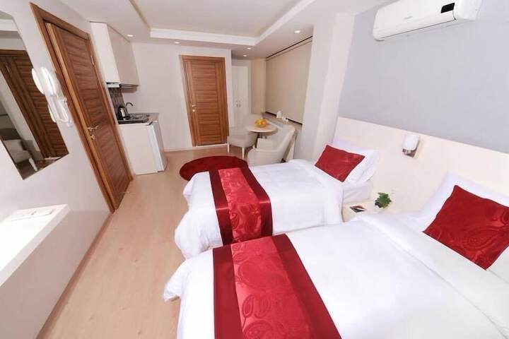 Room 3 of 15