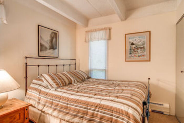 Room 184 of 434