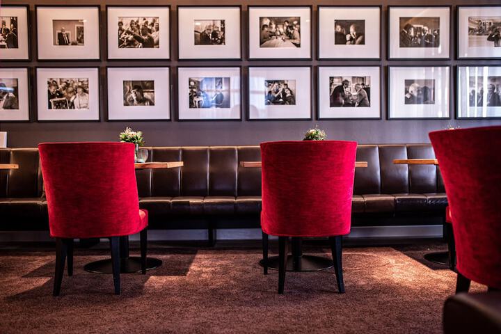 Lounge 67 of 81