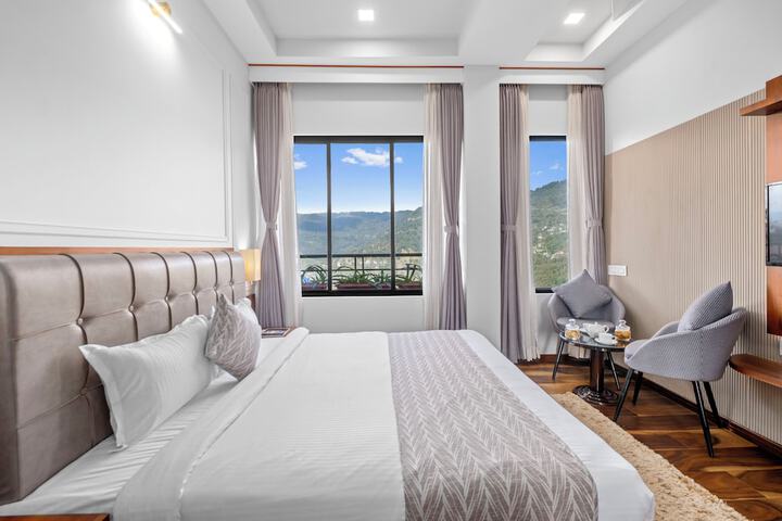 Room 5 of 40