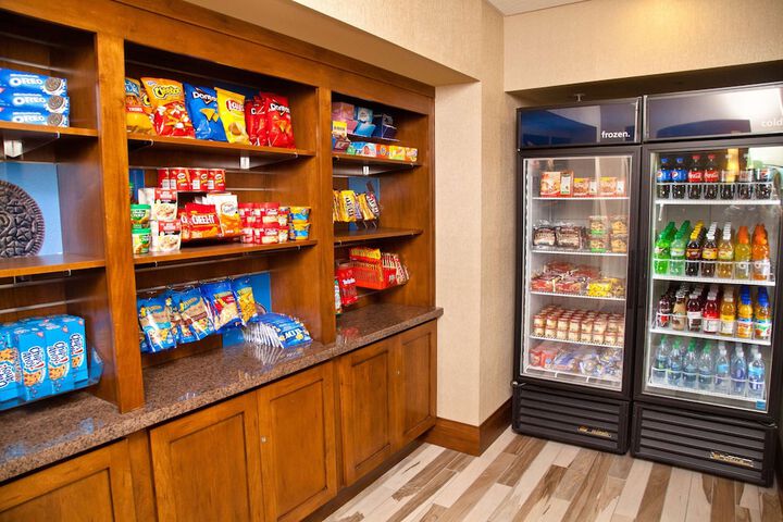 Snack bar