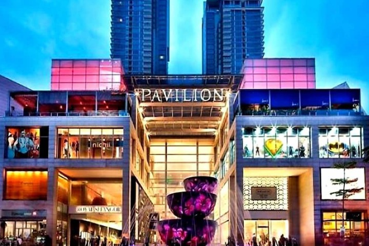 Shopping mall