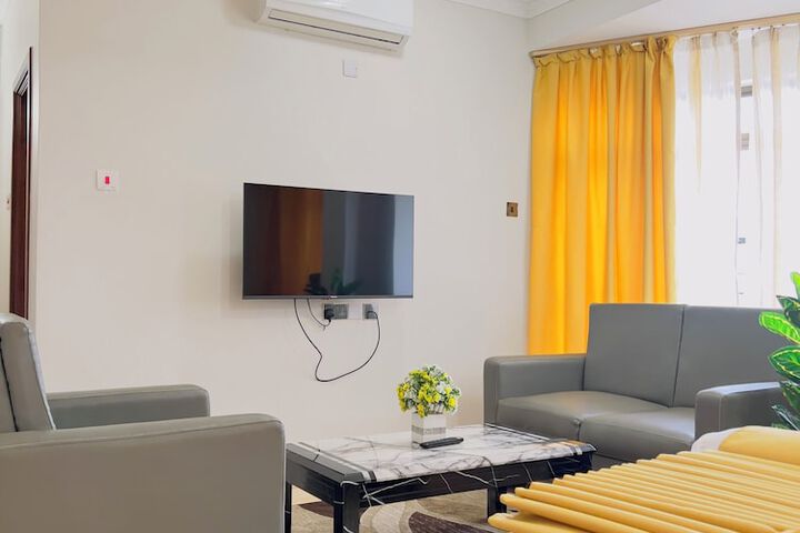Room 3 of 13