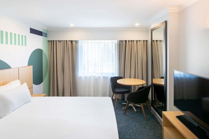 Room 29 of 105