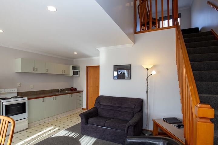 Room 16 of 51