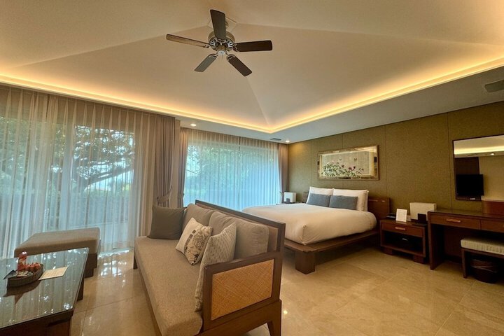 Room 16 of 59